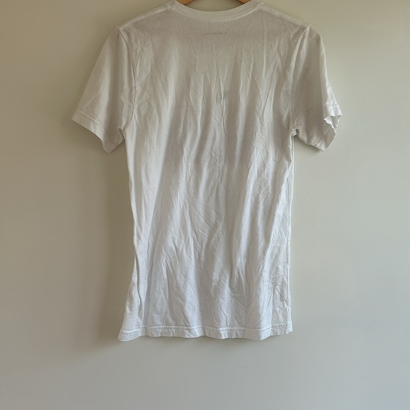 Teach Love x She's the First Graphic Tee - Picture 7 of 8